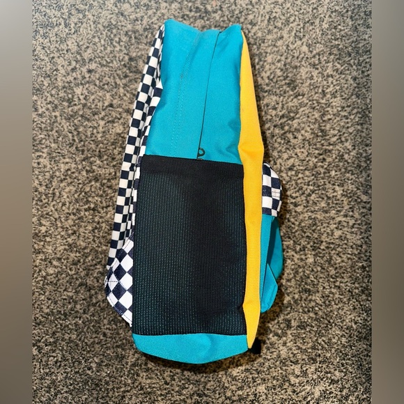 Vans Backpack - Picture 2 of 3